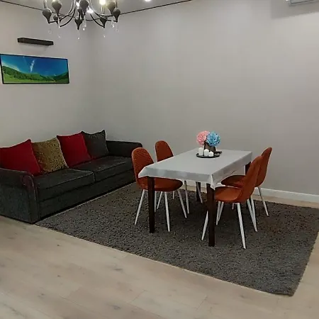 Riviera 2 Room Apartment For 6 Persons Almaty Exterior photo