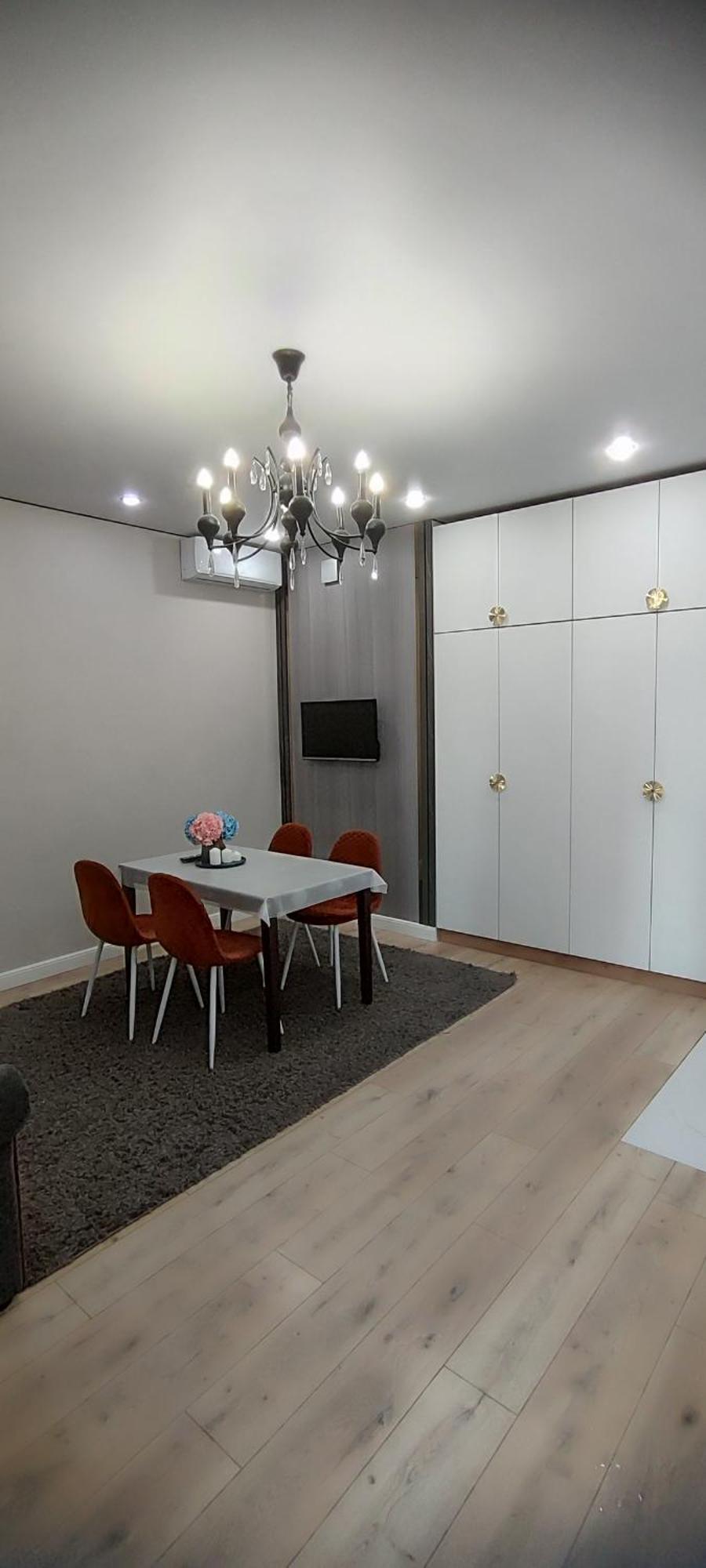 Riviera 2 For 6 Persons Apartment Almaty