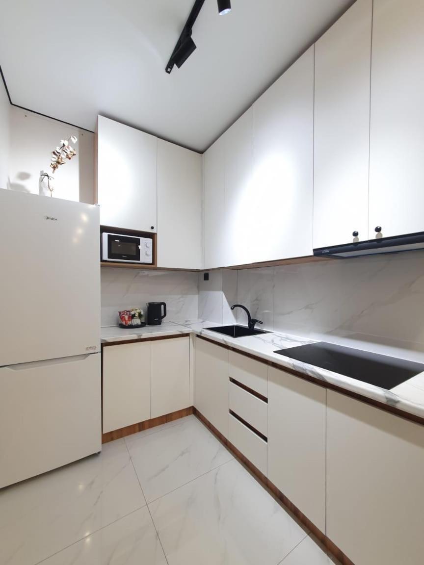 Riviera 2 For 6 Persons Apartment Almaty